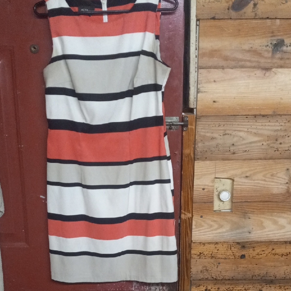 Calvin Klein Black and White Sleeveless Sheath Dress